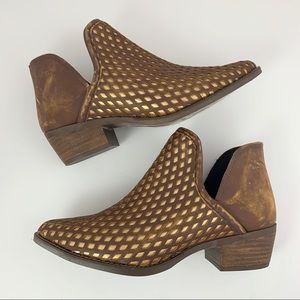Musse & Cloud Leather Laser Cut Split Boot